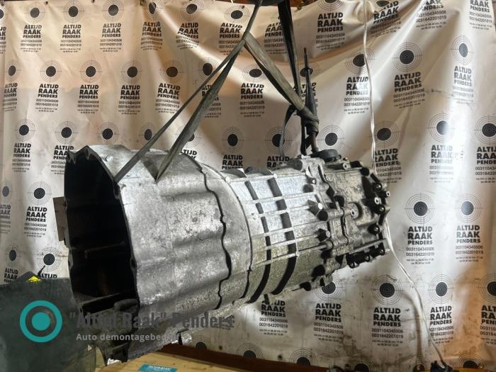 Getriebe Nissan Navara (D40), 2005 2.5 dCi 16V, Pick-Up, Diesel, 2.463cc, 106kW (144pk), RWD, YD25DDTI, 2005-07 / 2009-12, D40 (Gebraucht)