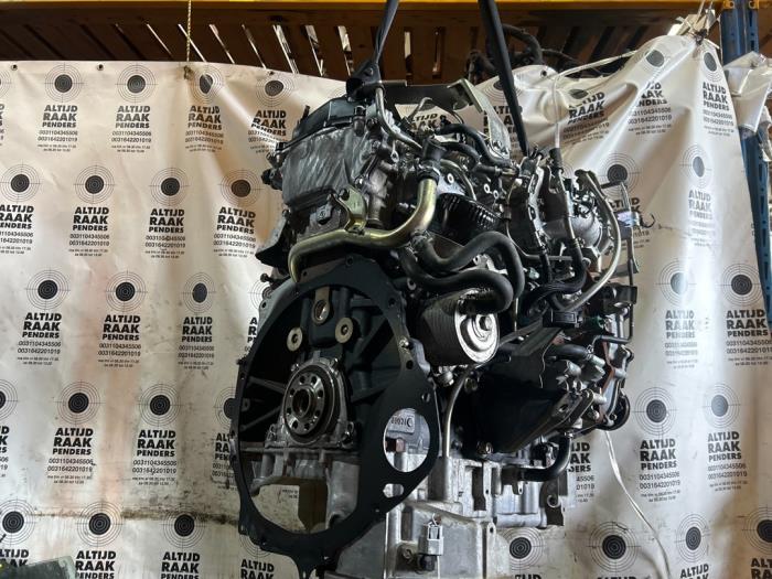 Engine from a Nissan Navara (D23) 2.5 dCi 16V 2014