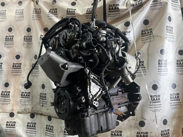 Engine Opel Astra J 1.4 Turbo 16V - 19WY8103 19WY8103