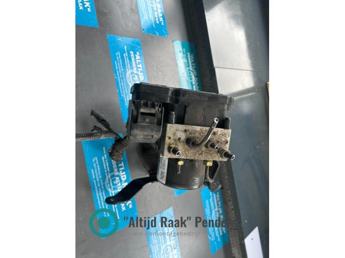 Gebrauchte ABS Pumpe Opel Antara (LA6) 2.2 CDTI 16V 4x4 Preis auf Anfrage angeboten von "Altijd Raak" Penders