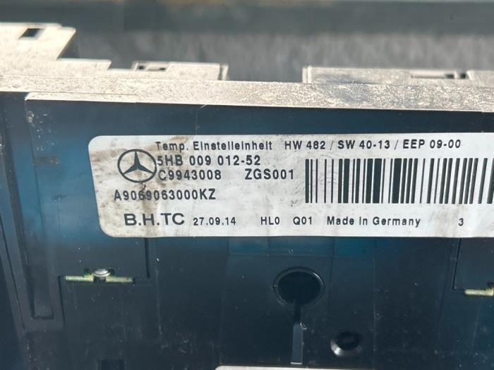 Commande chauffage d'un Mercedes-Benz Sprinter 4,6t (906.15/906.25)  2014