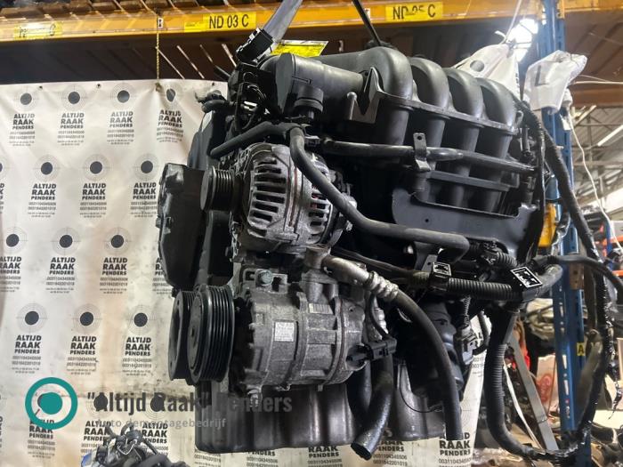Engine Volkswagen Golf V 2.0 FSI 16V - 033547 AXW