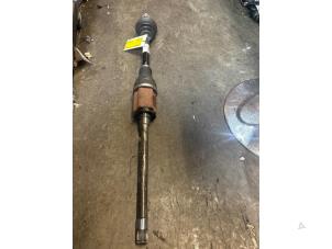 Used Front drive shaft, right BMW X5 (F15) M50d 3.0 24V Price on request offered by "Altijd Raak" Penders