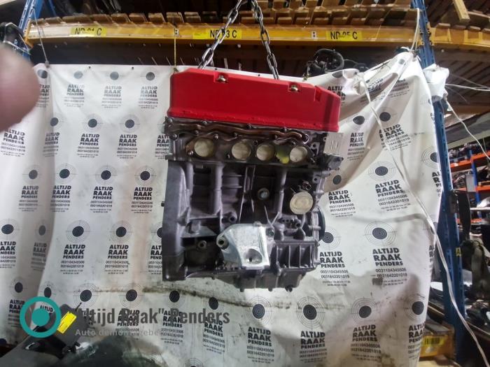 Engine from a Honda S2000 (AP1) 2.0 16V VTEC 2004