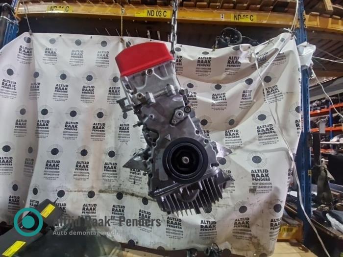 Engine from a Honda S2000 (AP1) 2.0 16V VTEC 2004