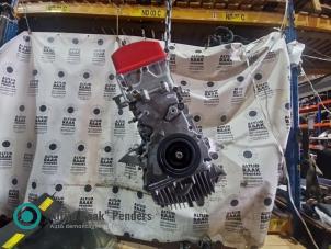 Engine from a Honda S2000 (AP1) 2.0 16V VTEC 2004