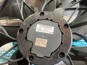 Used Cooling fans Mercedes S (W221) 3.0 S-320 CDI 24V 4-Matic Price on request offered by "Altijd Raak" Penders