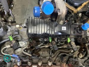 Motor van een Ford Transit Custom 2.0 TDCi 16V Eco Blue 105 2021