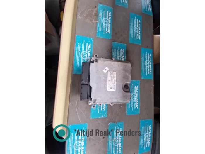 Usagé Ordinateur gestion moteur Mercedes E (C207) E-350 CDI, d BlueTEC 3.0 V6 24V Prix sur demande proposé par "Altijd Raak" Penders