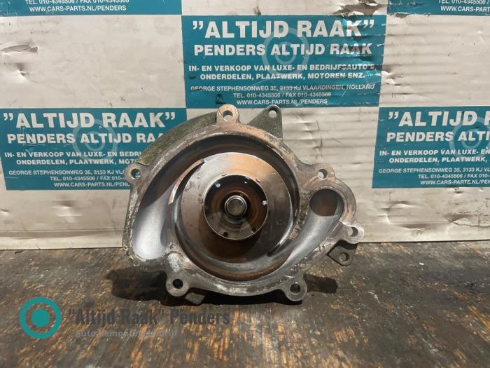 Usagé Pompe à eau Mercedes ML III (166) 3.0 ML-350 BlueTEC V6 24V 4-Matic Prix sur demande proposé par "Altijd Raak" Penders