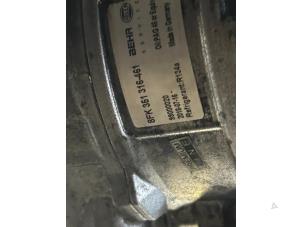 Usados Bomba de aire acondicionado Volkswagen Crafter 28/30/32/35 LWB Precio de solicitud ofrecido por "Altijd Raak" Penders