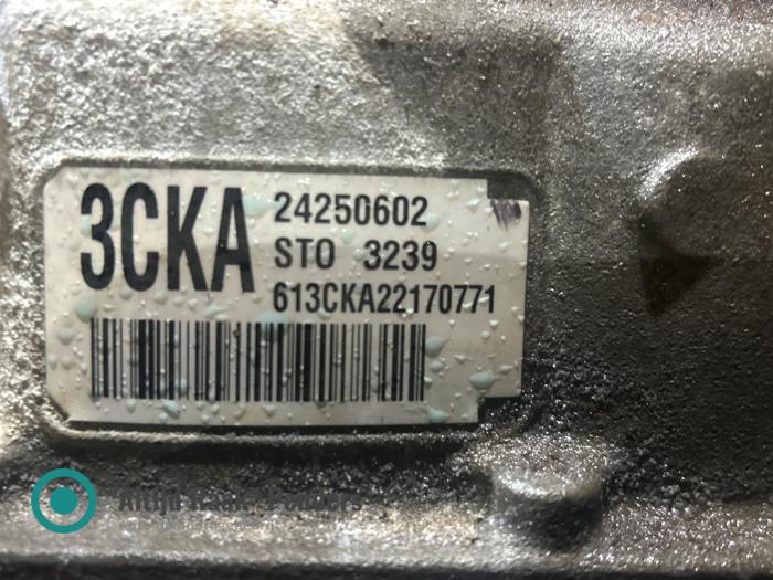 Gebrauchte Getriebe Chevrolet Suburban 5.3 V8 4x4 Preis auf Anfrage angeboten von "Altijd Raak" Penders
