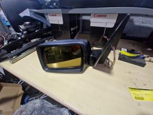 Used Wing mirror, left Landrover Vogue Price on request offered by "Altijd Raak" Penders