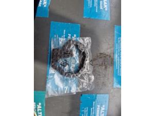 Used Timing chain Citroen Jumpy 1.5 Blue HDi 100 Price on request offered by "Altijd Raak" Penders