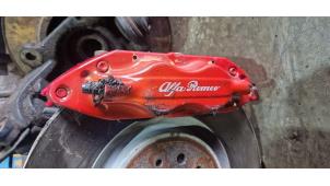 Used Front brake calliper, right Alfa Romeo GTV (916) Price on request offered by "Altijd Raak" Penders