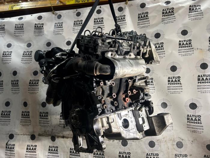 Engine from a Nissan Navara (D40) 3.0 dCi V6 24V DPF 4x4 2013