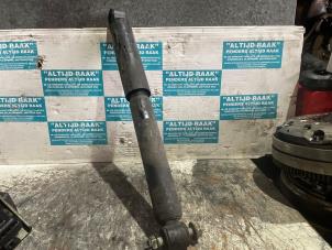 Used Rear shock absorber, right Volkswagen Crafter 2.0 BiTDI 4Motion Price on request offered by "Altijd Raak" Penders