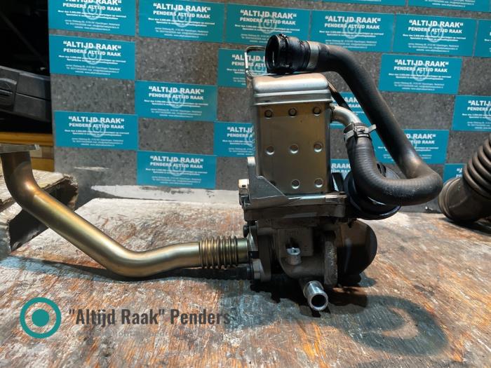 EGR cooler Volvo V60 I 2.0 D3 16V - P32203034 D4204T9