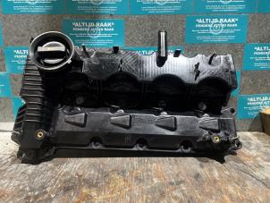 Used Rocker cover Mazda 3 (BL12/BLA2/BLB2) 2.2 CITD 16V 150 Price on request offered by "Altijd Raak" Penders