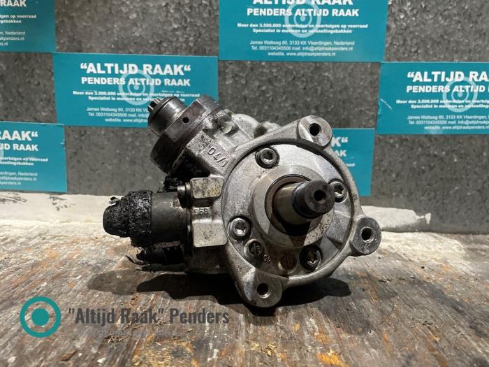 Begagnade Dieselpump Volkswagen Tiguan (5N1/2) 2.0 TDI 16V 4Motion Pris på förfrågan erbjuds av "Altijd Raak" Penders