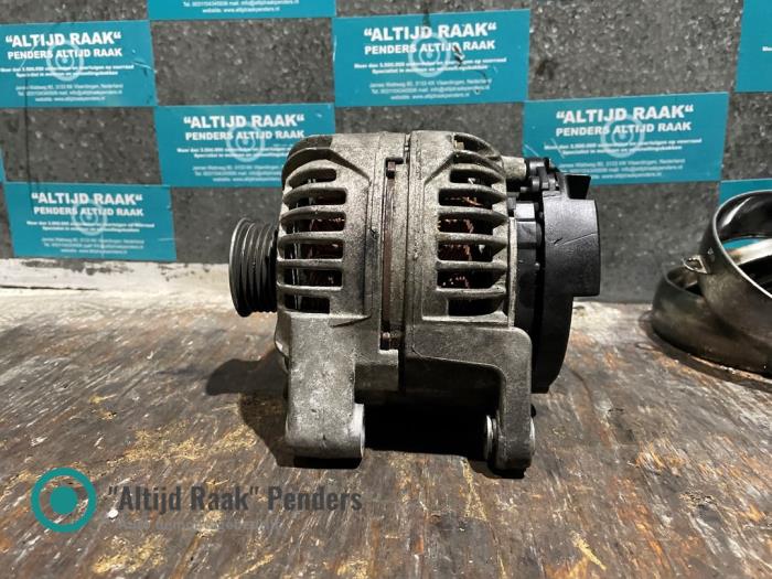 Begagnade Dynamo Jeep Grand Cherokee (WK/WK2) 3.0 CRD V6 24V Pris på förfrågan erbjuds av "Altijd Raak" Penders