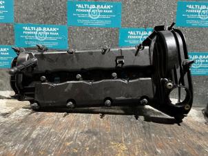 Used Rocker cover Jeep Grand Cherokee (WK/WK2) 3.0 CRD V6 24V Price on request offered by "Altijd Raak" Penders