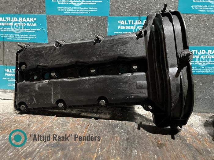 Usagé Couvercle soupapes Jeep Grand Cherokee (WK/WK2) 3.0 CRD V6 24V Prix sur demande proposé par "Altijd Raak" Penders