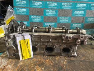 Used Cylinder head Jeep Grand Cherokee (WK/WK2) 3.0 CRD V6 24V Price on request offered by "Altijd Raak" Penders