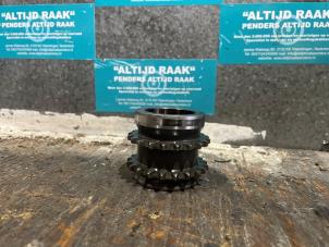 Used Crankshaft sprocket Jeep Grand Cherokee (WK/WK2) 3.0 CRD V6 24V Price on request offered by "Altijd Raak" Penders
