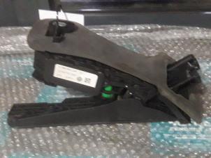 Used Throttle pedal position sensor Volkswagen Caddy Alltrack 2.0 TDI 102 Price on request offered by "Altijd Raak" Penders