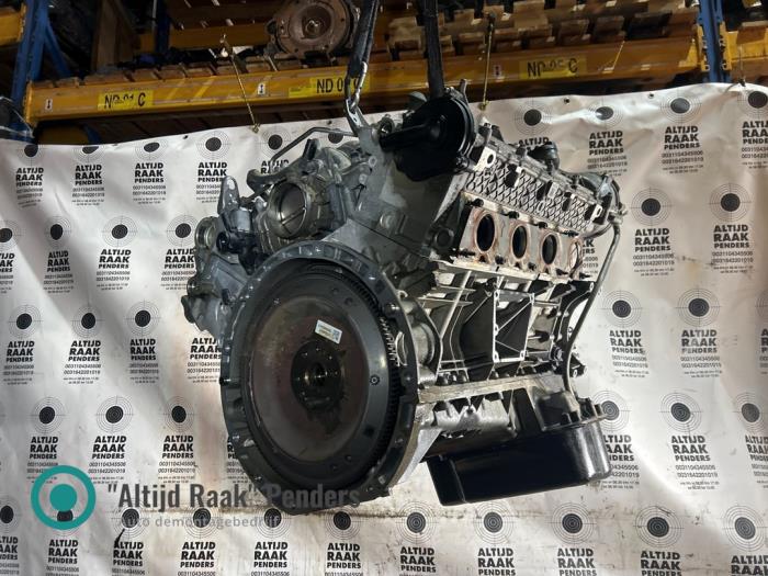 Usagé Couvercle de distribution Mercedes GL (X164) 5.5 GL 500 V8 32V Prix sur demande proposé par "Altijd Raak" Penders