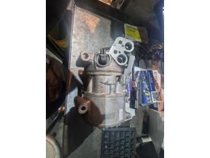 Used Air conditioning pump Mercedes B (W245,242) 2.0 B-180 CDI 16V Price on request offered by "Altijd Raak" Penders