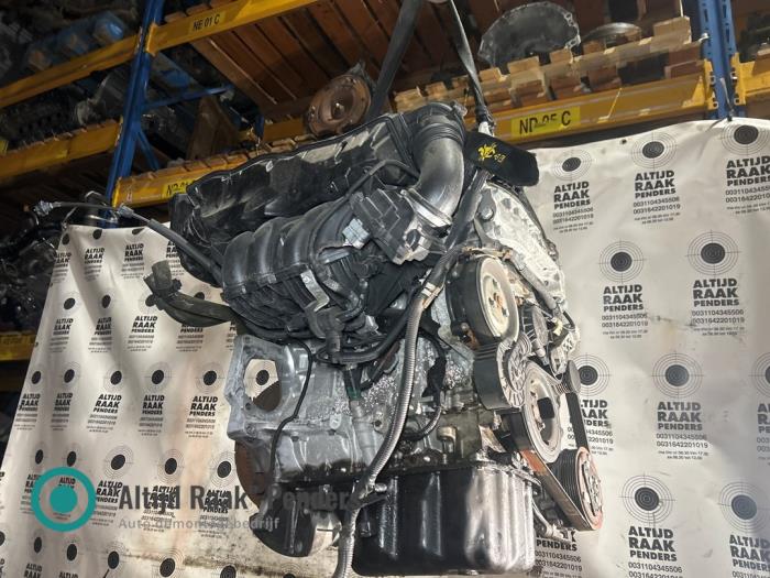 Motor van een Peugeot 207 SW (WE/WU) 1.6 16V 2010