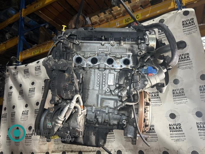 Motor van een Peugeot 207 SW (WE/WU) 1.6 16V 2010
