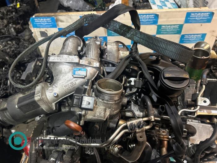 Engine Volkswagen Multivan T5 2.0 BiTDI DRF - 083898 CFC