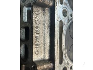 Used Cylinder head Mercedes Sprinter 4t (904) 416 CDI 20V Price on request offered by "Altijd Raak" Penders