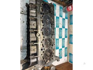 Used Cylinder head Ford Ranger 3.2 TDCI 20V 200 4x2 Price on request offered by "Altijd Raak" Penders