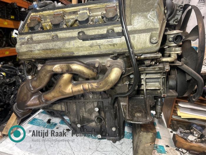 Begagnade Topplock Landrover Range Rover III (LM) 4.4 V8 32V Pris på förfrågan erbjuds av "Altijd Raak" Penders