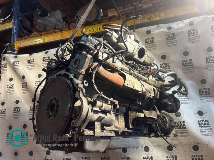 Used Engine Jaguar XJ12 6.0 Price on request offered by "Altijd Raak" Penders