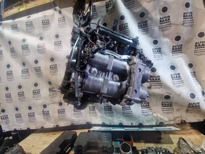 Motor van een Toyota GT 86 (ZN) 2.0 16V 2015