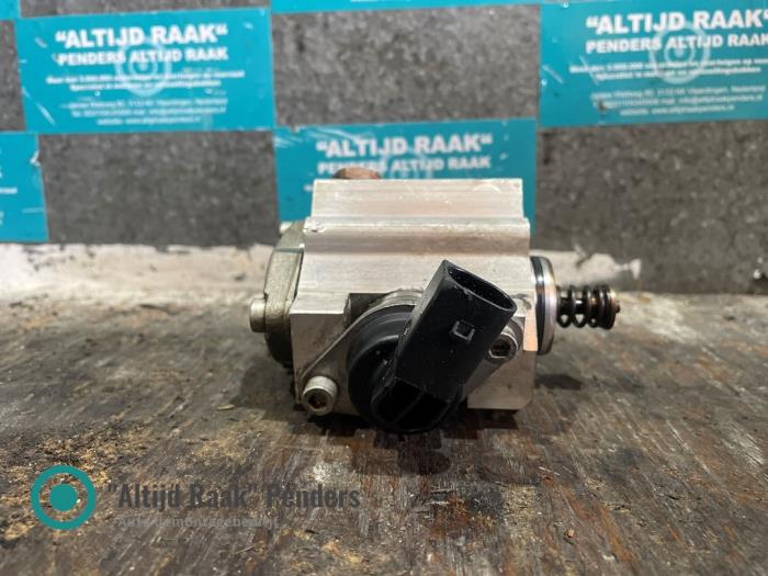 Begagnade Högtryckspump Volkswagen Golf V (1K1) 2.0 FSI 16V Pris på förfrågan erbjuds av "Altijd Raak" Penders