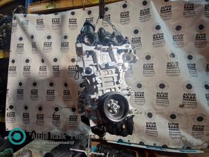 Engine from a BMW X3 (F25) sDrive 28i 2.0 16V Twin Power Turbo 2015