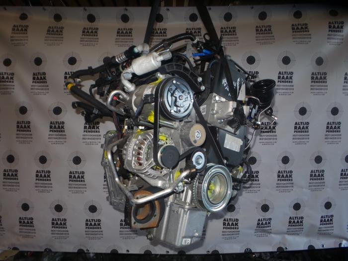 Motor de un Alfa Romeo MiTo (955)  2015