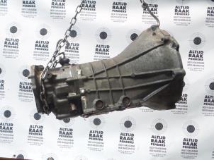 Used Gearbox Mitsubishi L-300 (P..) 2.5TD 4x4 Price on request offered by "Altijd Raak" Penders
