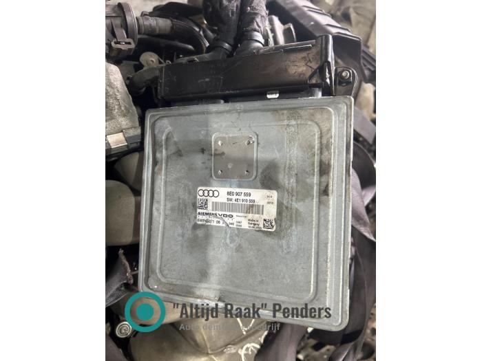 Used Engine management computer Audi A8 (D3) 3.2 FSI V6 30V Quattro Price on request offered by "Altijd Raak" Penders