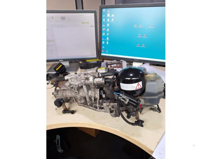 Robotised gearbox from a Opel Vivaro 2010