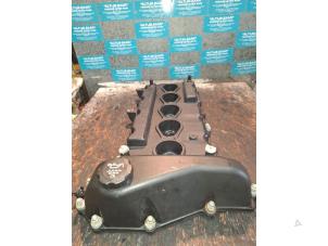 Used Rocker cover Hummer H3 Price on request offered by "Altijd Raak" Penders