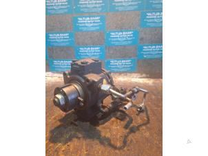 Used Mechanical fuel pump Volkswagen Golf VI (5K1) 1.6 TDI 16V Price on request offered by "Altijd Raak" Penders