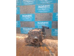Used Mechanical fuel pump Audi A3 (8P1) 1.6 TDI 16V Price on request offered by "Altijd Raak" Penders
