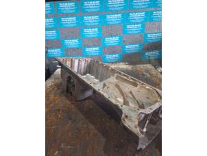 Used Sump Mercedes 190E/D Price on request offered by "Altijd Raak" Penders